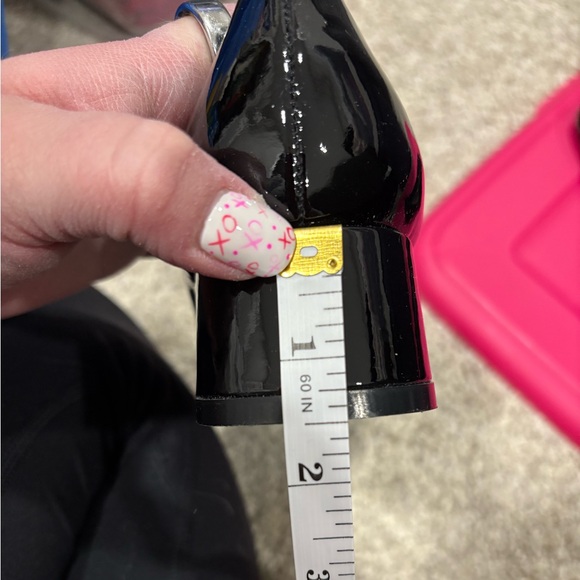 Stuart Weitzman Women's Vivienne 35 Pump Black Patent Leather Heel Size 9.5 - Picture 5 of 9